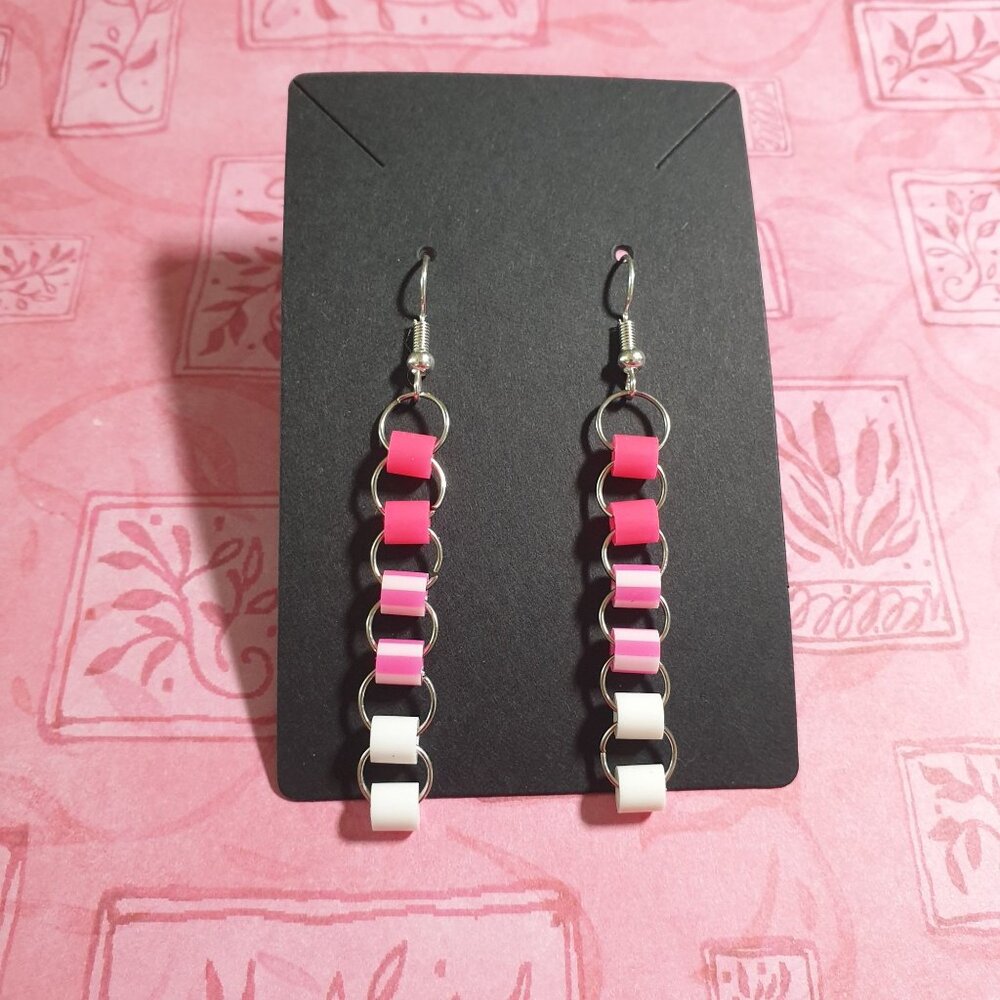 Pink White Chain Link Dangle Earrings Plastic Beads Team Girl Baby Reveal Hooks